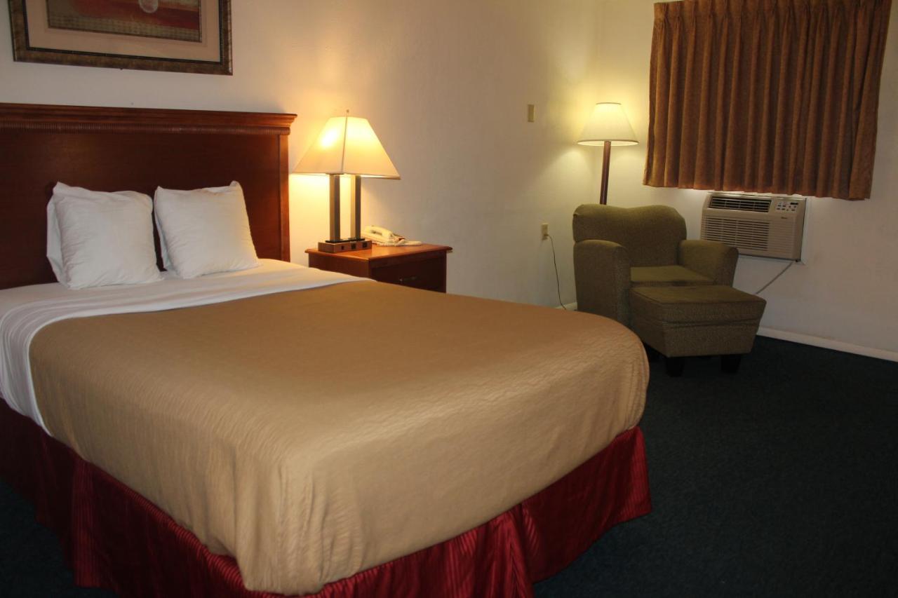 Interstate Motel Rensselaer 외부 사진